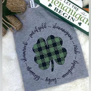 Gray T-Shirt with Green Plaid Shamrock